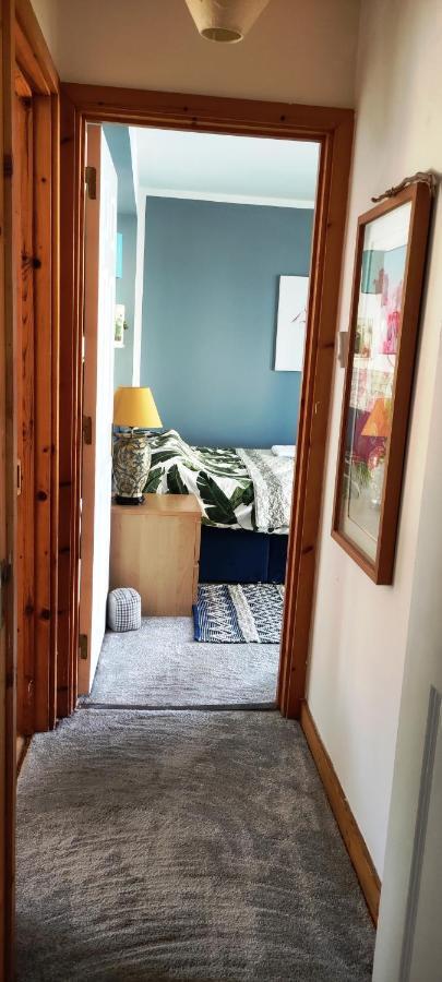 Joanna'S Studio , Key Locker By Whatsapp Own Entrance, Own Bathroom Youghal Dış mekan fotoğraf